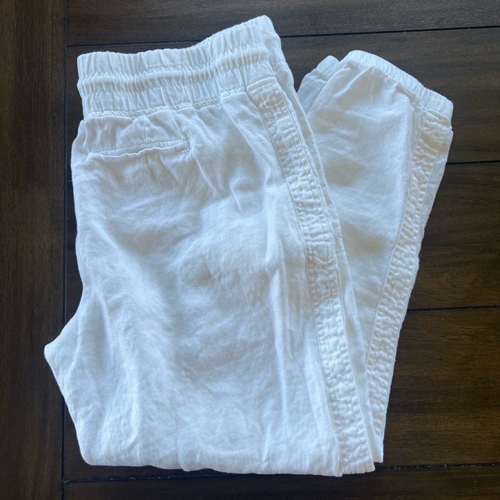 Athleta Women’s Linen Joggers